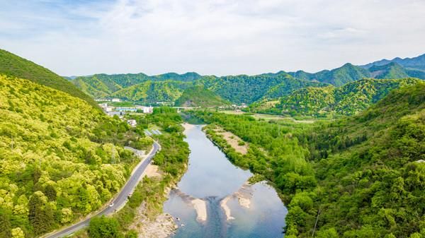 运河资产最新动态，自然美景探索之旅的心灵宁静之旅